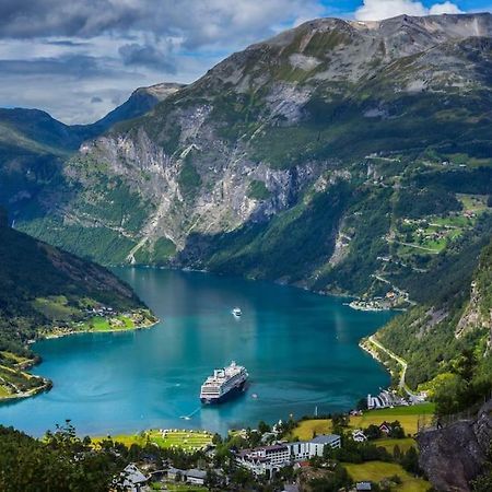 Leilighet I Hjertet Av Sunnmore! Sykkylven 外观 照片